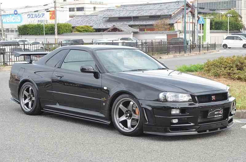 GLOBAL AUTO／BNR34在庫状況